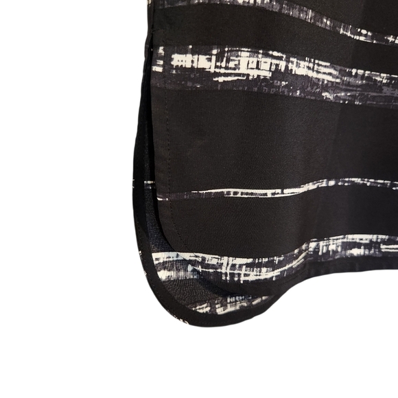 NWOT VINCE TOP WOMEN'S BLACK STRIPED SILK SLEEVELESS BOXY POPOVER BLOUSE SZ XS - Picture 5 of 7